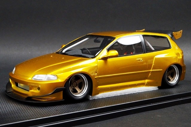 ����17B06-66 onemodel 1/18 �ۥ�� EG6 Rocket Bunny Gold��(����30��)