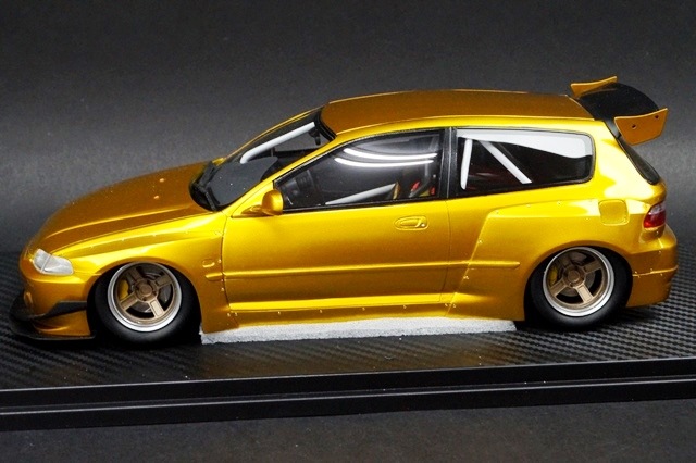 ����17B06-66 onemodel 1/18 �ۥ�� EG6 Rocket Bunny Gold��(����30��)