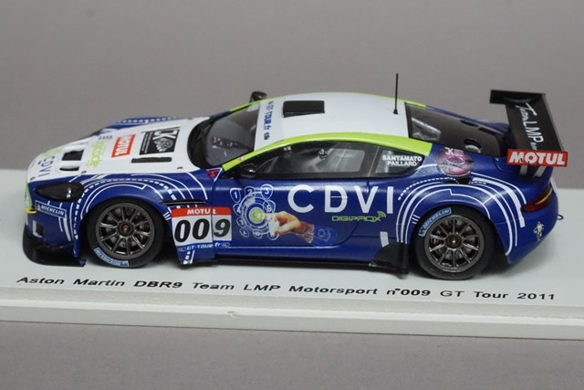 1/43 スパーク SF027 アストンマーティン DBR9 チーム LMP モーター