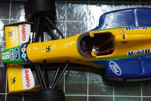 1/43 ミニチャンプス 400920119 ベネトン フォード B191B 前半戦 1992