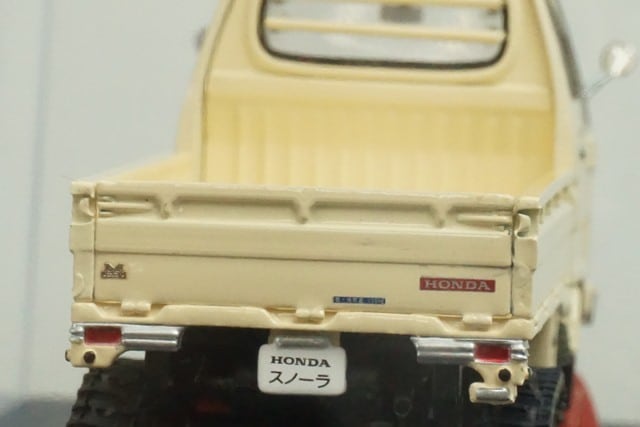 1/43 エブロ 43986 ホンダ TN360 クローラー 1968 アイボリー, Boost