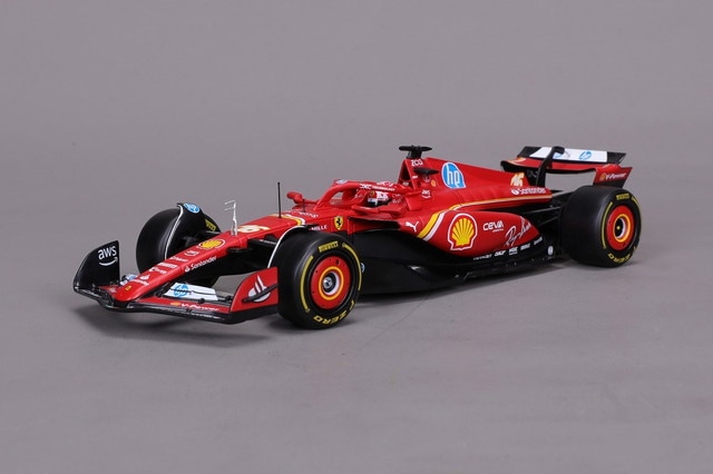 新品 18-26821L ブラーゴ 1/24 フェラーリ SF-24 2024 F1 #16 C