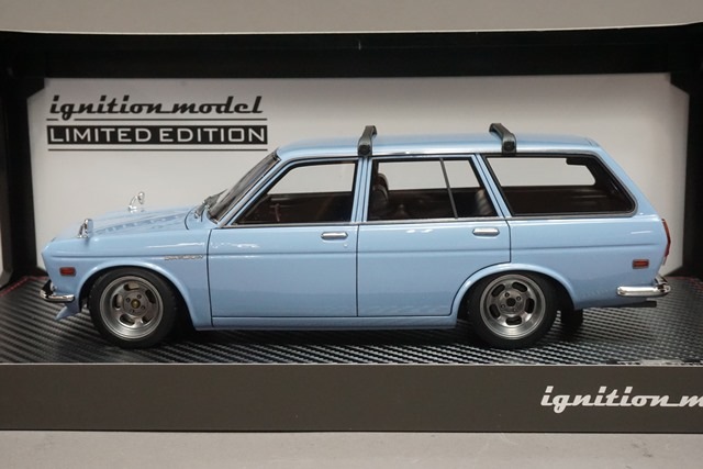 1/18 ˥åǥ IG2223  NISSAN Datsun Bluebird (510) Wagon Light Blue Web եܡ°