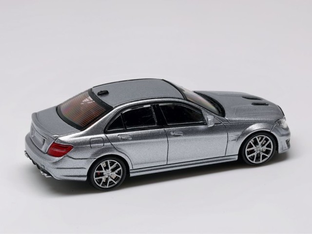 C222 S63coupeAMGミニカー Mercedes S63 C222 AMG Coupe 1/18 White - GT Spirit