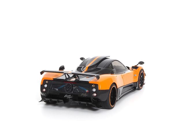 新品 850603001 BBR 1/18 パガーニ ゾンダ チンクエ クーペ フル