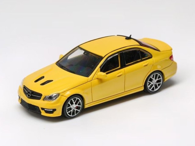 新品 KING MODEL 1/64 C63 AMG W204 Yellow, Boost Gear ミニカー通販