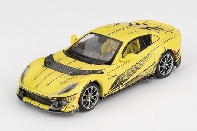 新品 BBRFER64032 BBR 1/64 フェラーリ 812 コンペティション Tailor