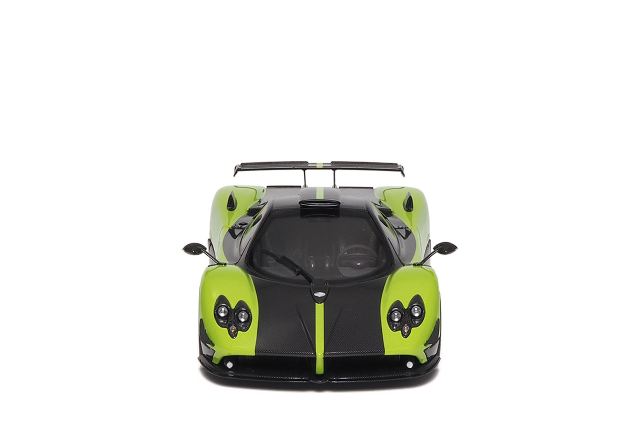 新品 850602001 BBR 1/18 パガーニ ゾンダ チンクエ クーペ フル