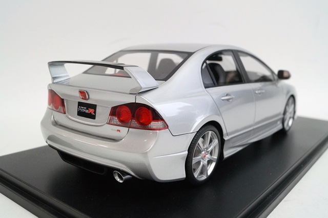 新品15B04-07 onemodel 1/18 ホンダ シビック タイプR FD2 前期