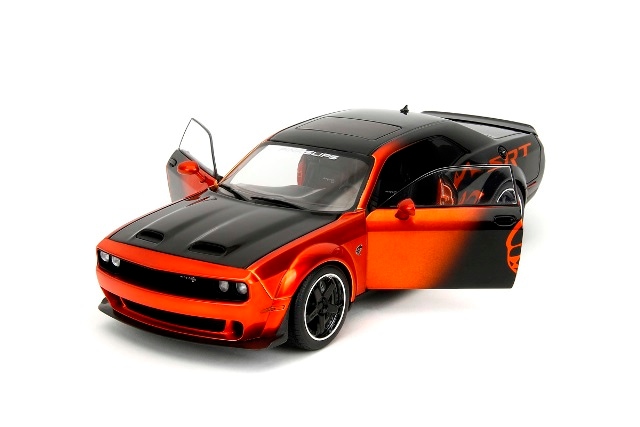 新品 JADA35722 JadaToys 1/18 2015 ダッジ チャレンジャー SRT