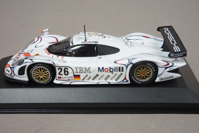 1/43 ミニチャンプス 430986926 ポルシェ 911 GT1 1998 #26, Boost