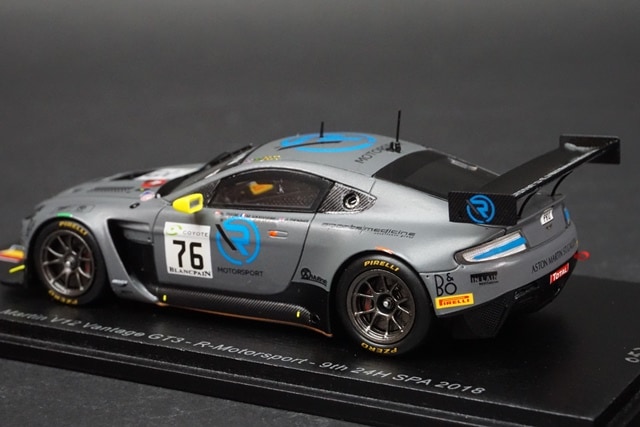 スパーク 1/43 アストンマーチン AM V12 Zagato スパーク 1/43 アストンマーチン AM V12 Zagato