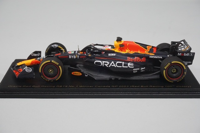 1/43 スパーク S8596 オラクル レッドブルレーシング RB19 カナダGP