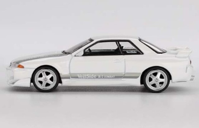 VeilSide ホワイトミニカー 未使用品 ヨドバシ.com - トゥルースケール MGT00989-R 1/64 Nissan Z