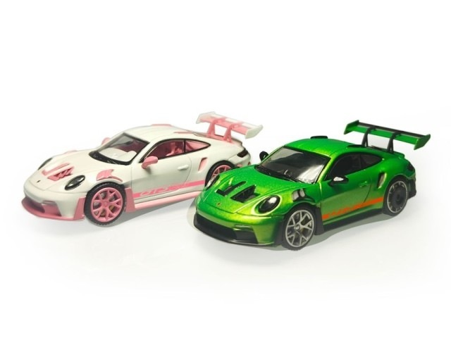 Porsche 911 GT3 RS ミニカー 1/12 Amazon.com: Minichamps 2023 911 (992) GT3 RS Silver Metallic