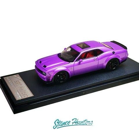 Stance 1/64 chrysler 300c srt8 精密ミニカー Stance 1/64