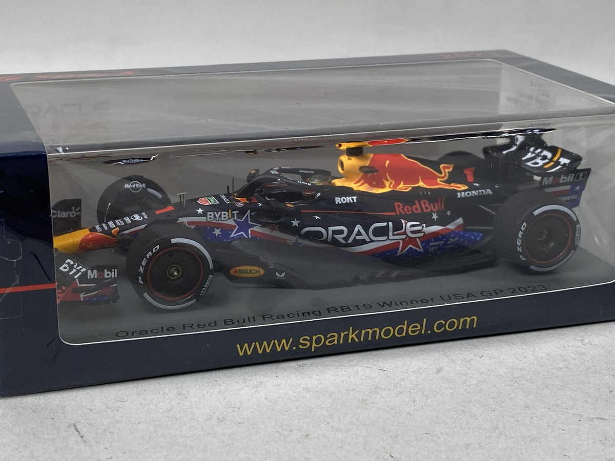 1/43 スパーク S8915 オラクル レッドブルレーシング RB19 アメリカGP