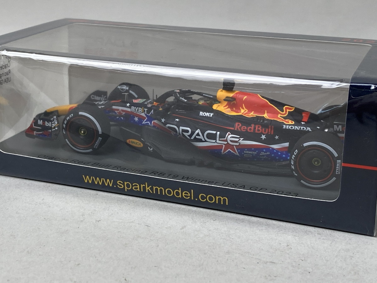 1/43 スパーク S8915 オラクル レッドブルレーシング RB19 アメリカGP