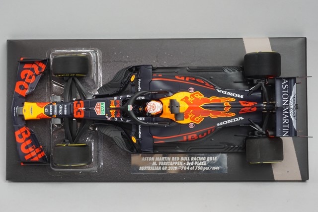 【ジャンク品】ミニチャンプス1/18レッドブルホンダRB15 オーストリア ジャンク品】ミニチャンプス1/18レッドブルホンダRB15