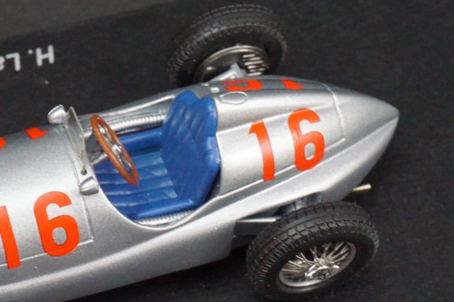 特価 SRC (1/43) メルセデスベンツ W196 1/43スパーク S1033 メルセデスベンツ W165 トリポリ GP 1939