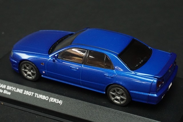 1/43 京商 03252BL 日産 スカイライン 25GT ターボ (ER34) ベイサイド