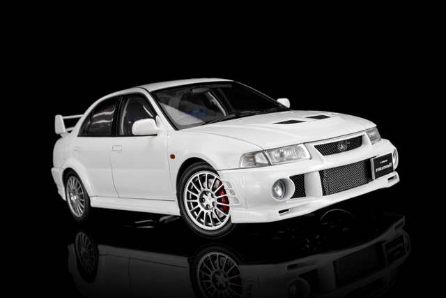 ͽ�� M84201 �⡼�����إ�å��� 1/18 ��ɩ Lancer Evolution VI GSR Scotia White