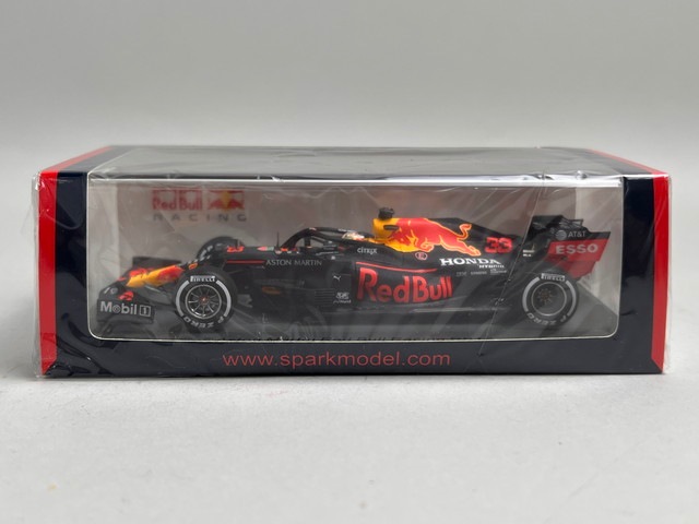 1/43 スパーク S6479 アストンマーティン レッドブルレーシング RB16