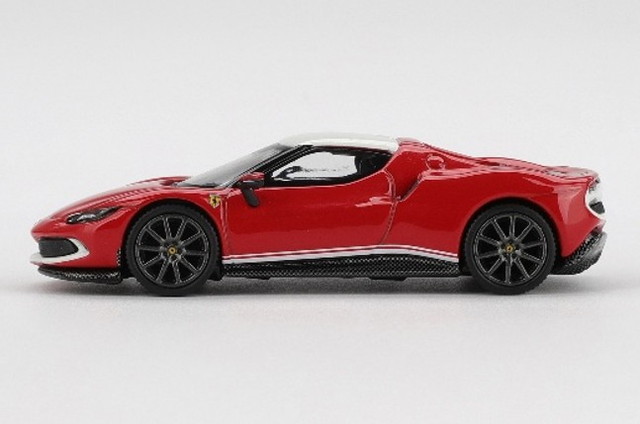 予約 BBRFER64041 BBR 1/64 フェラーリ 296 GTB アセットフィオラノ