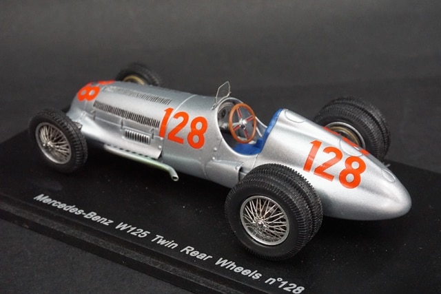未開封メルセデスベンツ W125 レーシングカー ミニカー メルセデスベンツ W125 レーシングカー 1/43ミニカー - メルカリ