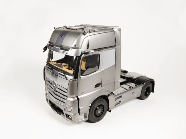 [希少]nzg マギルス ベンツ ダンプトラック ミニカー 希少]nzg マギルス ベンツ ダンプトラック ミニカー - メルカリ
