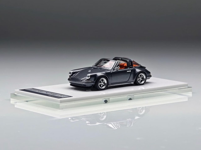 予約 Zincit Model 1/64 シンガー タルガ Singer Targa Metallic Dark