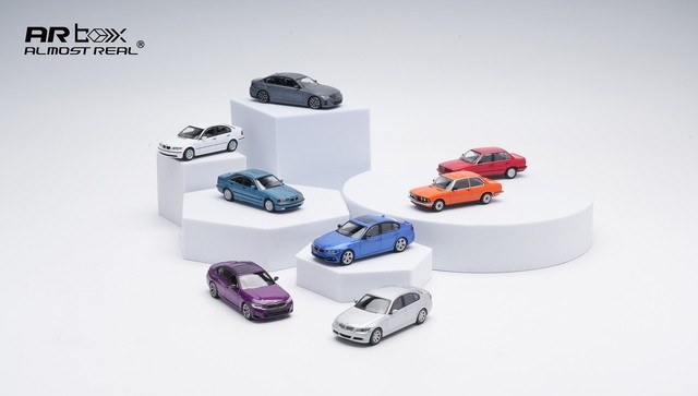 新品 AR Box [ Almost Real Model ] 1/64 BMW 3 シリーズ 50周年記念