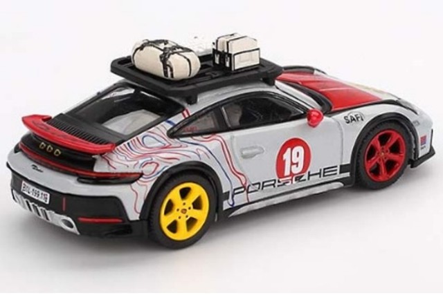 BANDAI - クロポルシェ Amazon | 1/24 No.2 ポルシェ911GT3R 初音ミクXGSRポルシェ RD.6