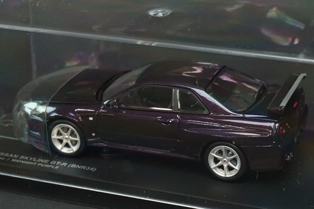 1/43 京商 03382MP 日産 スカイライン GT-R (BNR34) Vスペック