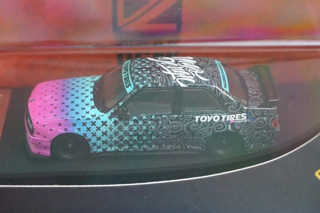 新品 DCM 1/64 BMW M3 (E30) ワイドフェンダー 改造車 Light