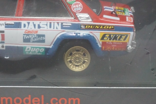 1/43 スパーク S7766 ダットサン バイオレット 160J GT 東