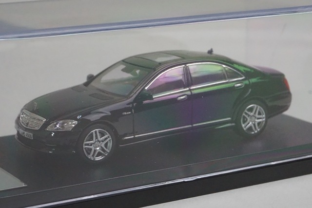 新品 Street Weapon SW 1/64 ベンツ S65L(W221) S600 Black