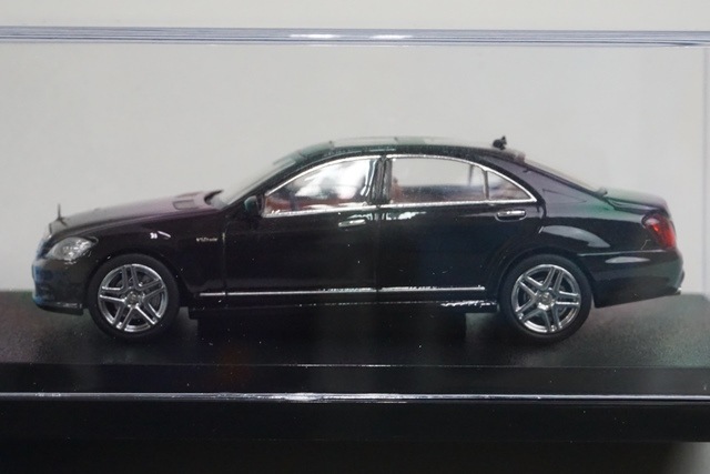 新品 Street Weapon SW 1/64 ベンツ S65L(W221) S600 Black, Boost