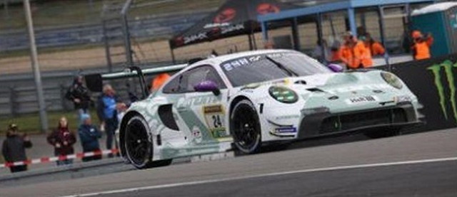 予約 64S193 スパーク 1/64 ポルシェ Porsche 911 GT3 R (992) Evo26