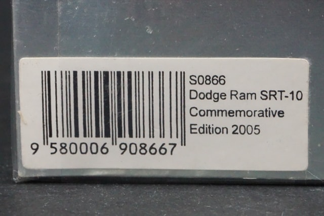 1/43 スパーク S0866 ダッジ ラム SRT-10 Commemorative Edition
