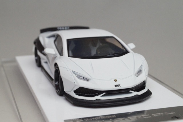 ミニカー 1/64 LIBERTY WALK LB-WORKS Huracan LP610 sddefault.jpg