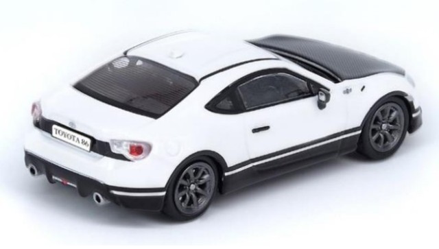 INNO イノモデル 1/64 ミニカー収納 ホワイト色塗装 アクリル付 Amazon.co.jp: キュートジャパン 1/64スケールミニカーケース