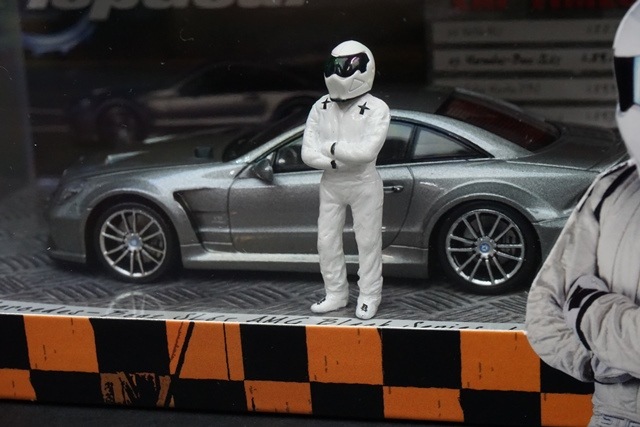ミニチャンプス製 メルセデスベンツ SL65 AMG (マットシルバー) 2009年 1/43
