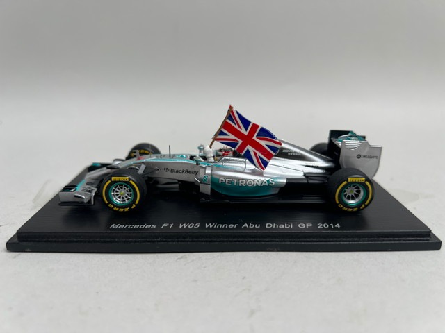 1/43 ���ѡ��� S3142 ��륻�ǥ� F1 W05 ���֥��� Abu Dhabi GP ���ɥ����ԥ��� ͥ�� 2014 L. �ϥߥ�ȥ� #44