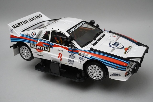 1/18 ���� 08306J ������ ��꡼ 037 ���ե��� 1985 #8 �ޥ�ƥ�����