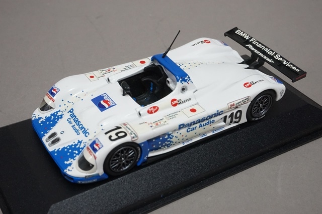 1/43 ミニチャンプス 430992819 BMW V12 LM 24H LM 1999 #19, Boost