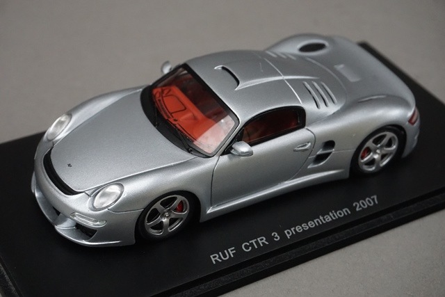 RUF CTR 限定ミニカー ブラック 750個限定スパーク1/43 スパーク 1/43 RUF CTR 2 スポーツ 1996 レッド