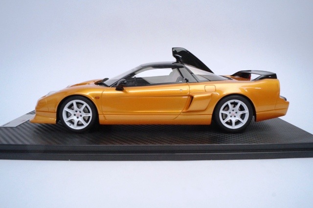 新品18A01-17 onemodel 1/18 ホンダ NSX-R GT Imola Orange Pearl