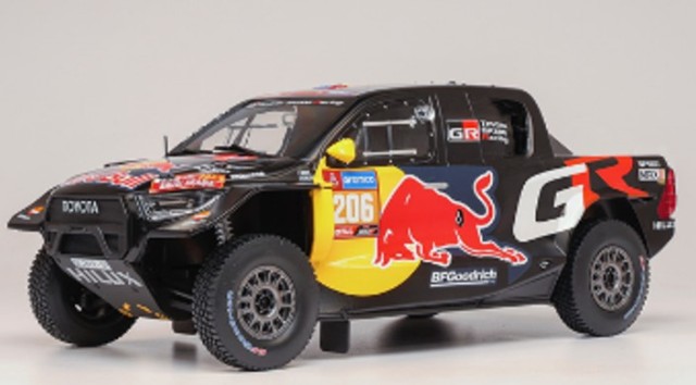 新品 18RMC238A イクソ 1/18 トヨタ GR DKR ハイラックス T1U (2024