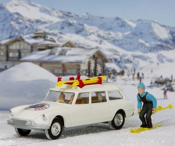 新品 CG54321044 コーギー 1/48 #475 - シトロエン サファリ コーギー